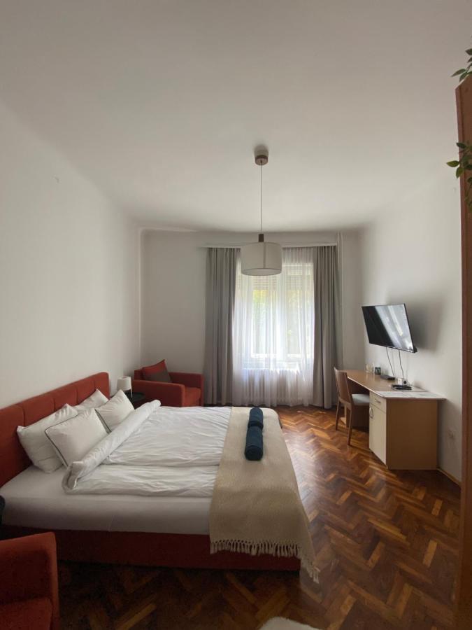 Flora Apartment Novi Sad Exteriér fotografie